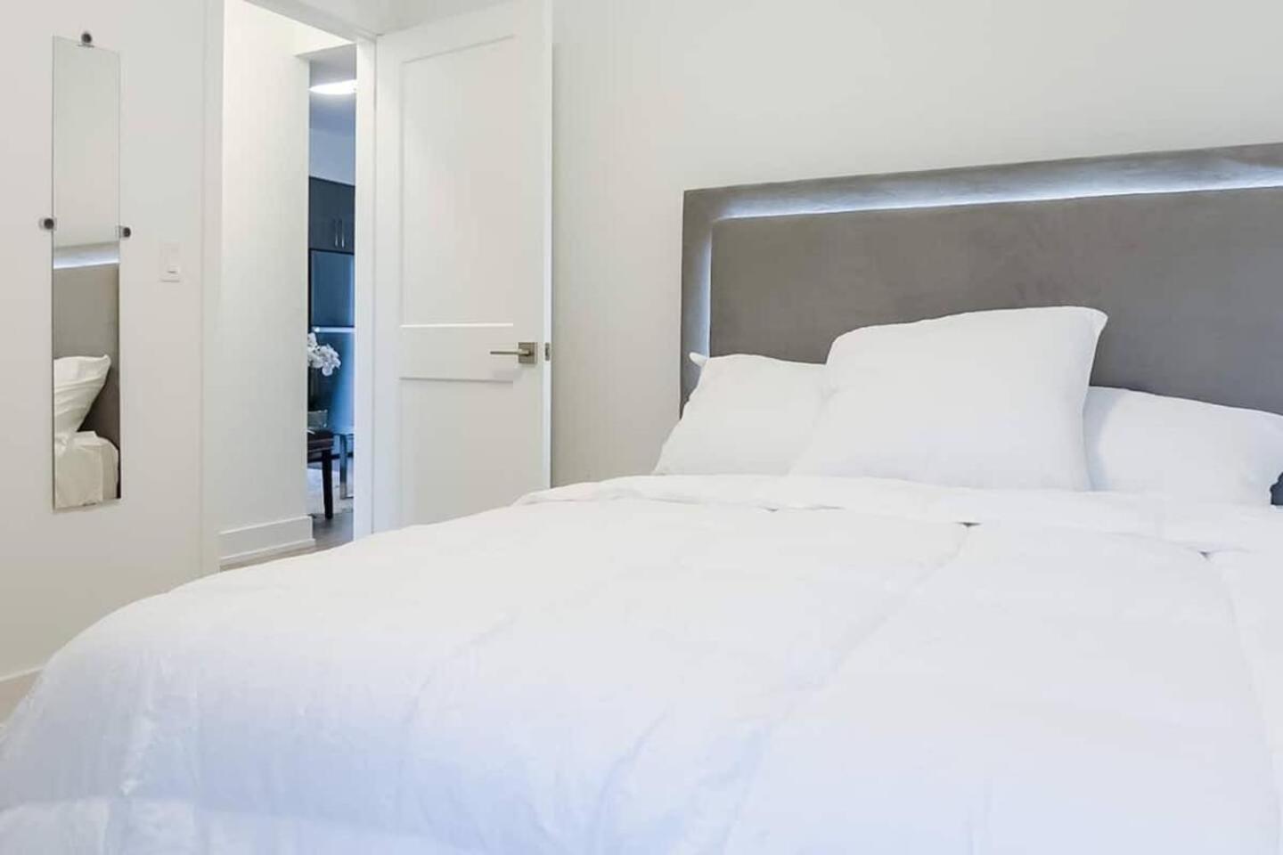Entire Luxury Suite 4Mins To Falls Niagara-Fälle Exterior foto